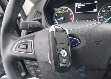 2019 Ford Ecosport Ses z USA, uszkodzony, nr VIN MAJ6S3JL8KC252584